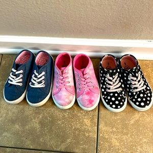 EUC Toddler girls sneakers